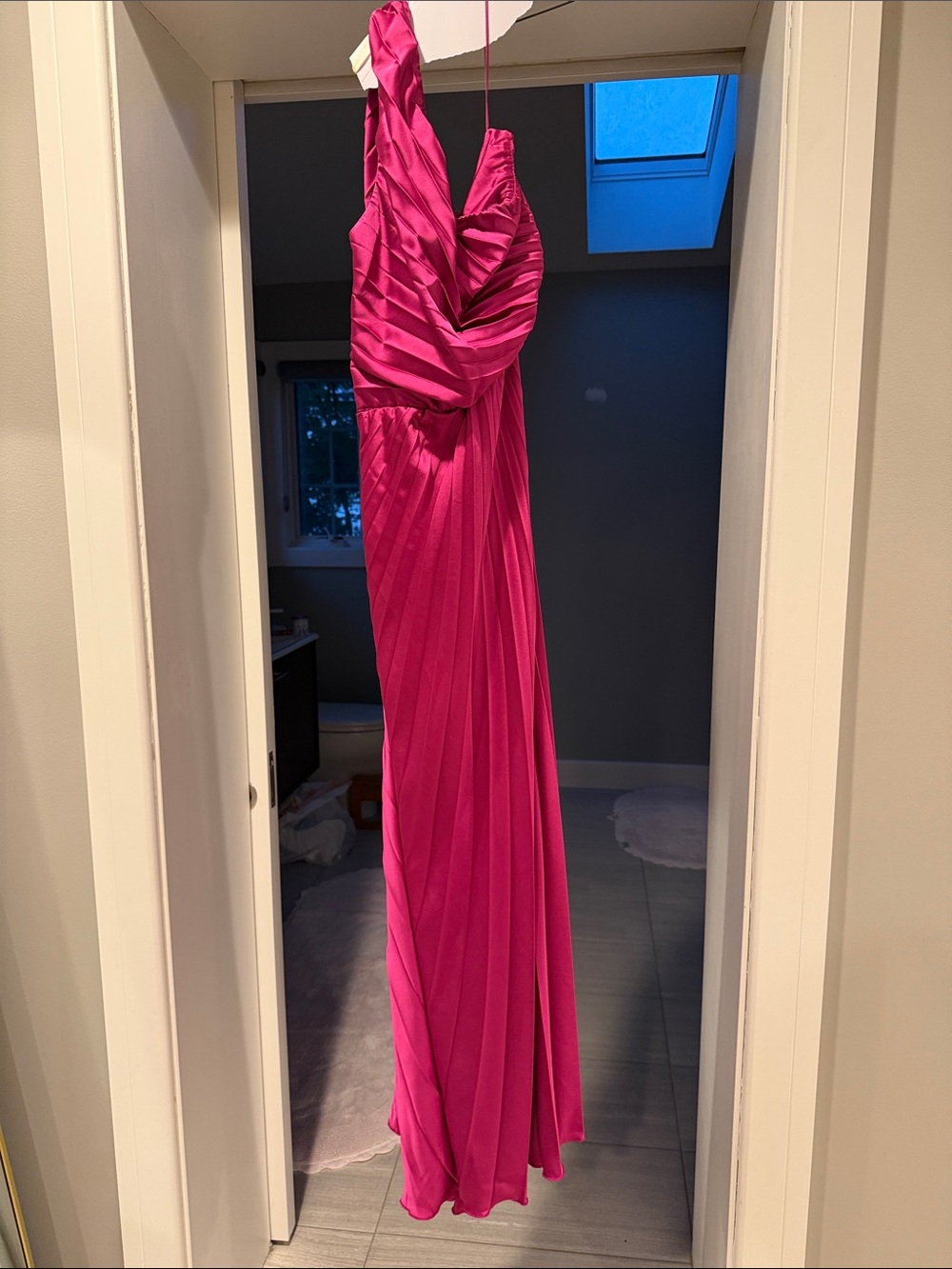 Abercrombie & Fitch One-Shoulder Fuchsia Pink Pleated Gown